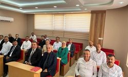 Antalya’da MHP ilçe başkanları yeni dönemde göreve hazır